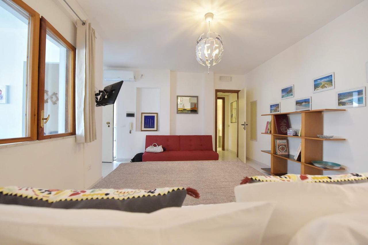 Apartament Stella Marina Quartu SantʼElena Zewnętrze zdjęcie